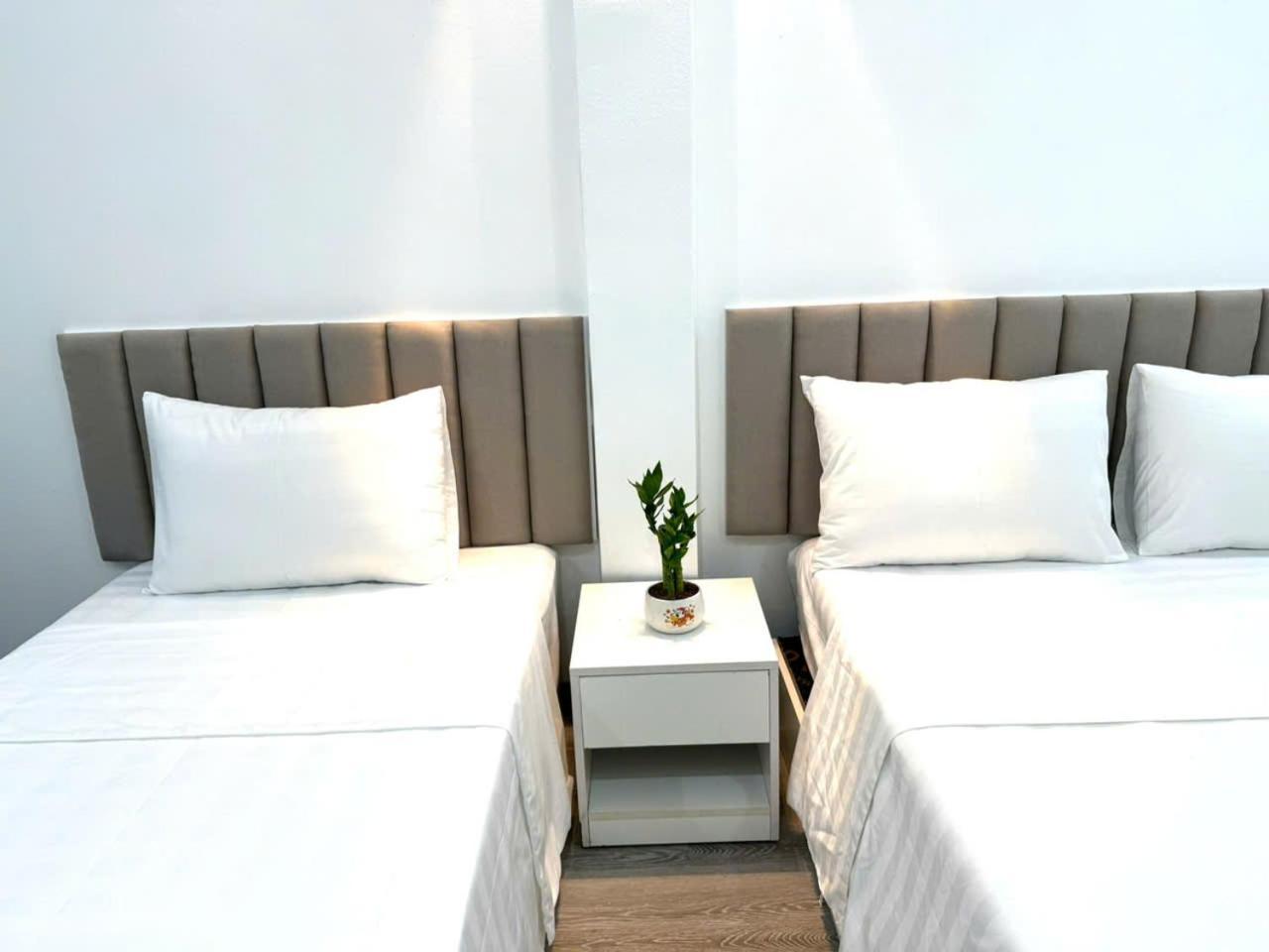 เดอะ ควีน โฮเต็ล แอนด์ สปา 2 Hotel ฮานอย ภายนอก รูปภาพ